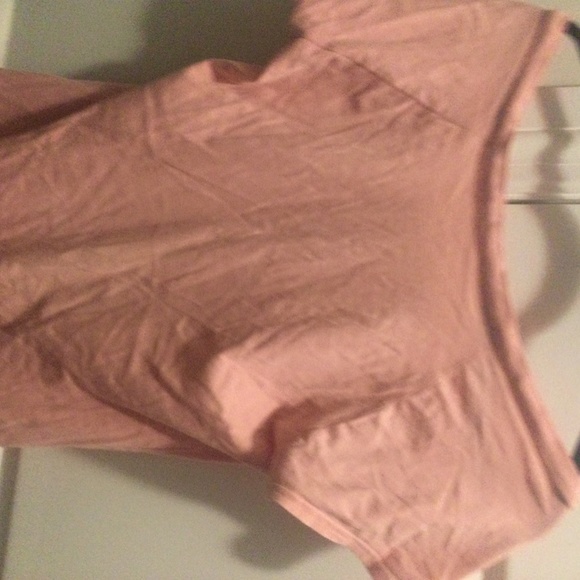Pink tee - Picture 2 of 3